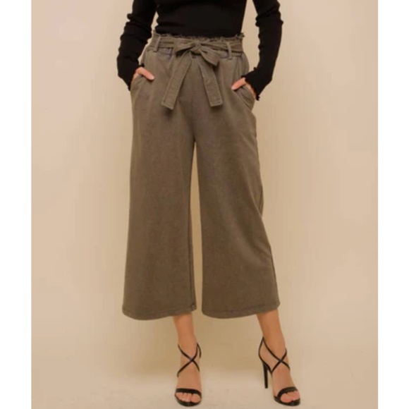 H & M THREAD TIE WAIST SNOW WASH KHAKI FRENCH TERRY WIDE LEG PANTS - Picture 8 of 8